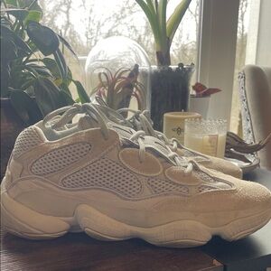Adidas Yeezy 500 Blush Sneakers